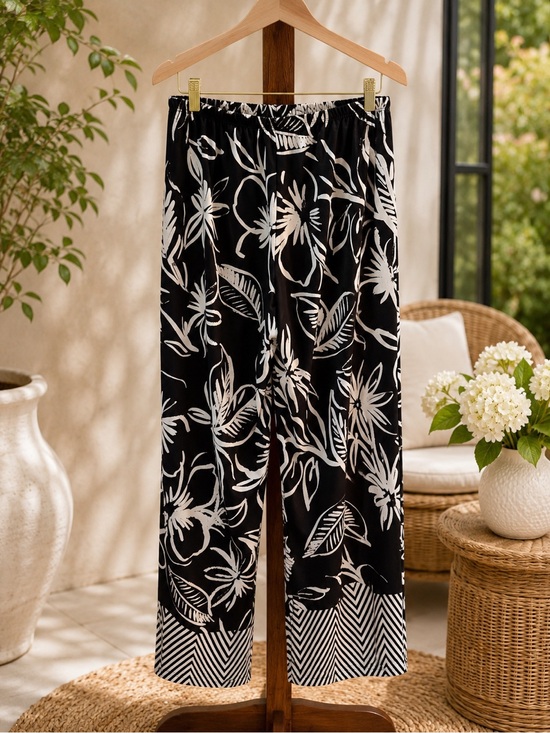 Melissa Paige Pants - Melissa Paige Petite Black & White Floral Pull-On Pants – Petite Large
